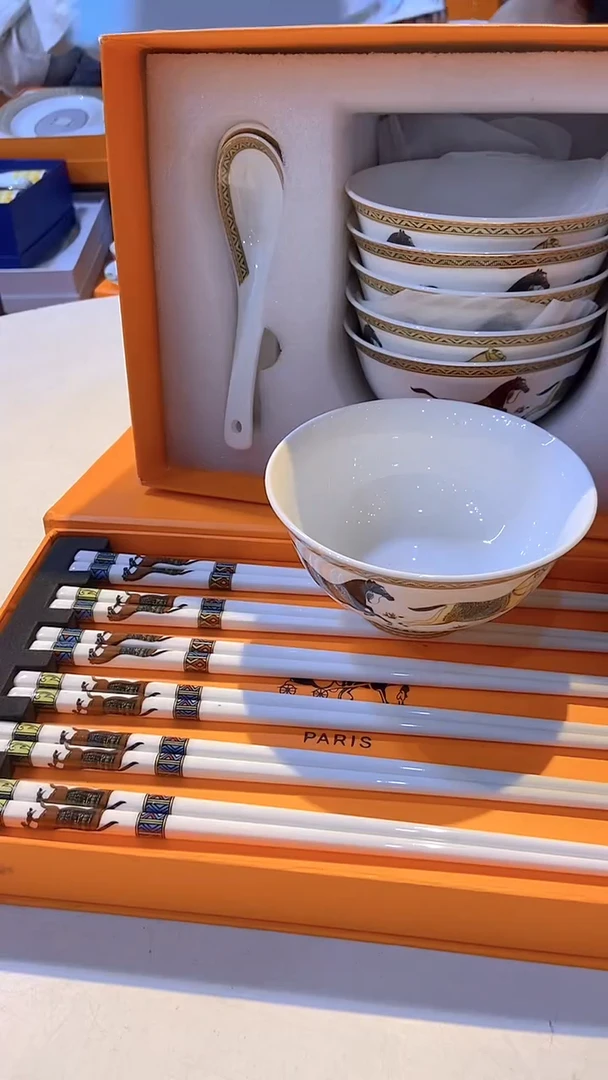 鸿辉家品牌瓷器，京东包邮！