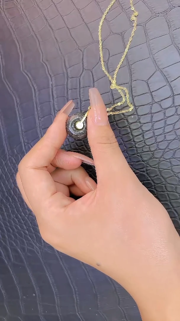 翡翠未镶嵌颈饰翡翠乌鸡平安扣吊坠