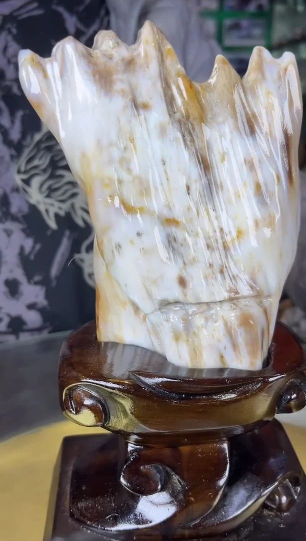 缅甸天然树化玉摆件