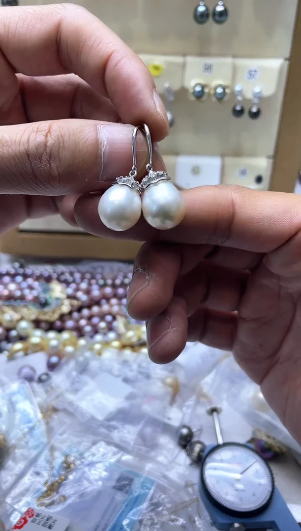 【闪购商品】海水珍珠耳饰银S925镶嵌12