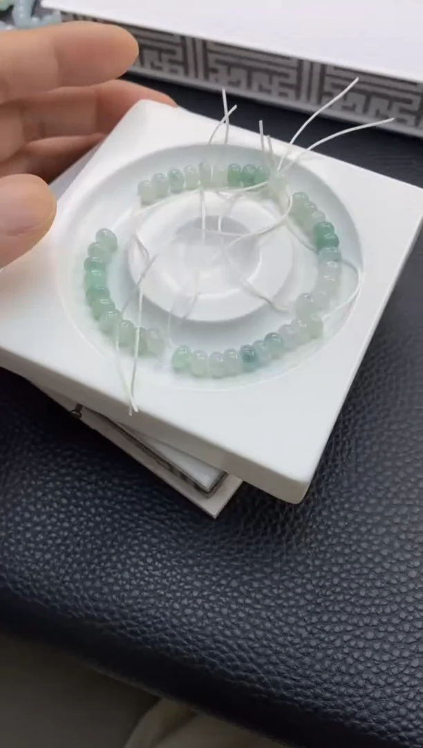 翡翠散珠7天然A货翡翠散珠多样性发10颗