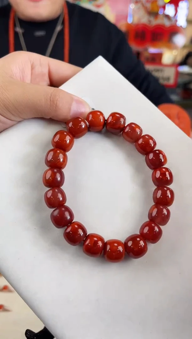 未镶嵌瓦西牛血老型手串12mm南红玛瑙（多样式发其一）