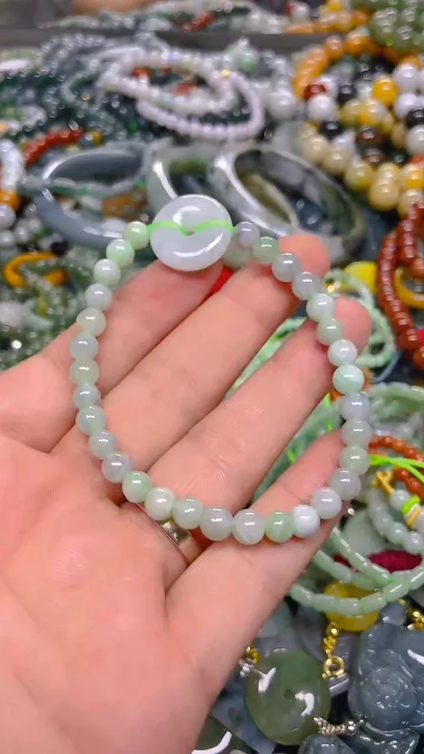 颈饰未镶嵌翡翠5mm/ K /翡翠A货，一件也是批发价