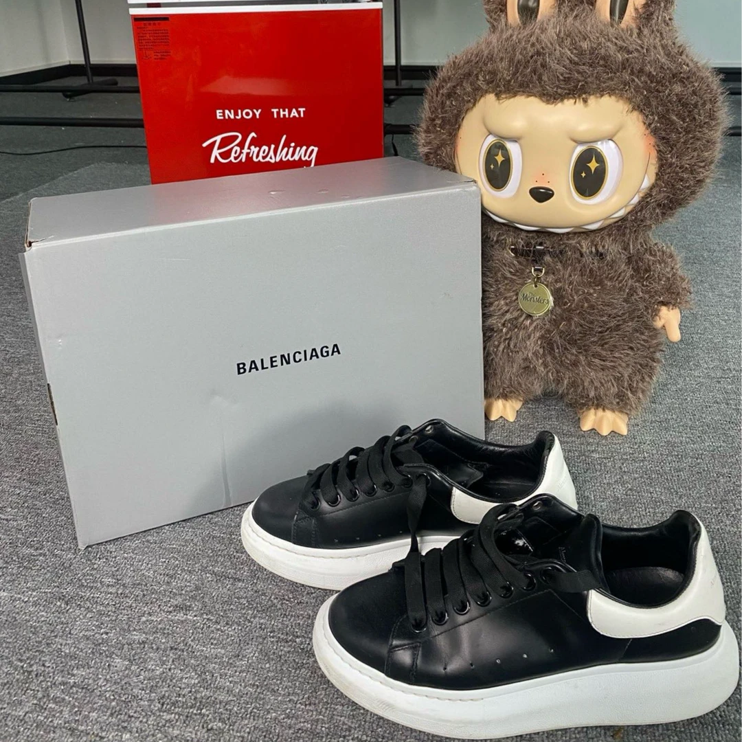 95新 Alexander McQueen/亚历山大·麦昆 时尚板鞋 41码 B10066