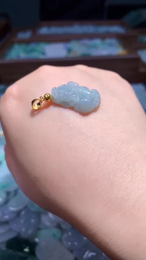 翡翠未镶嵌颈饰翡翠A货（不含链）