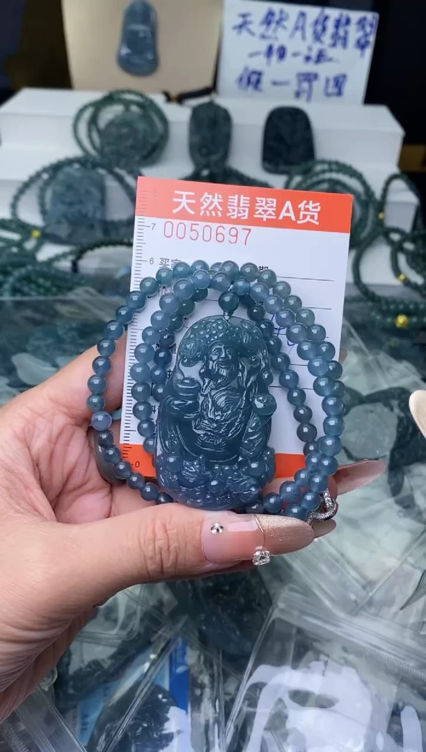 【闪购商品】翡翠颈饰未镶嵌``````````