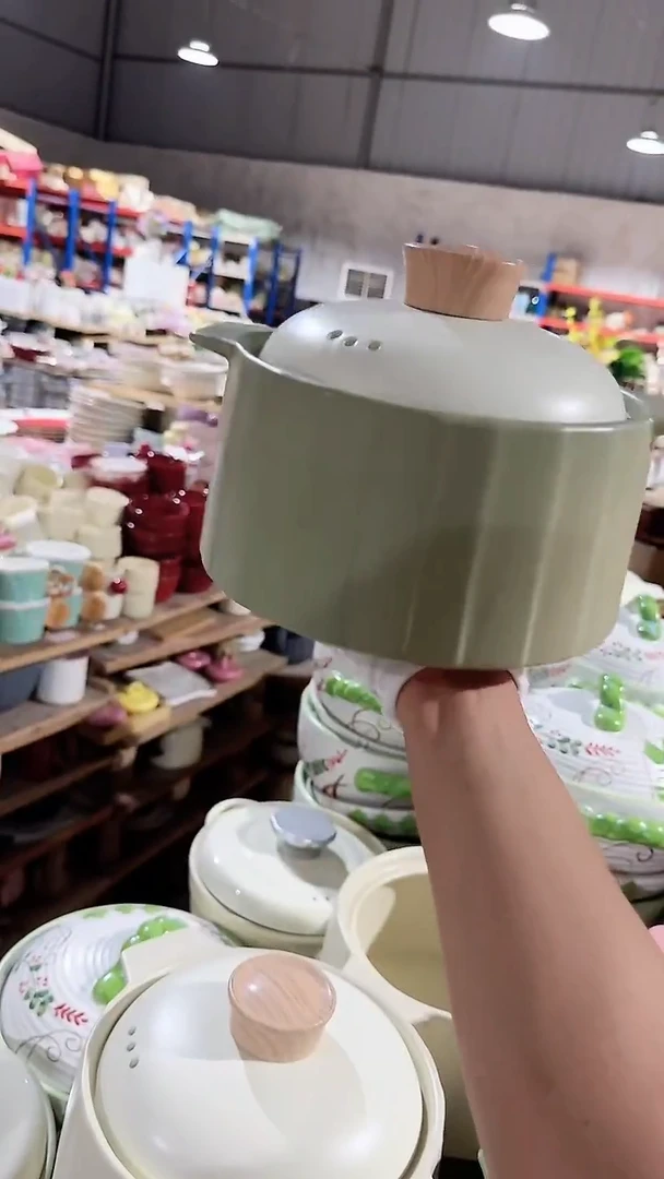 陶瓷绿色砂锅微瑕 凑满20元包邮
