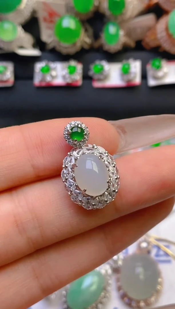 翡翠戒指银S925镶嵌天然