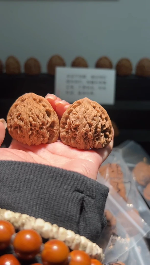 把件文玩核桃R****邪198福利对南疆石