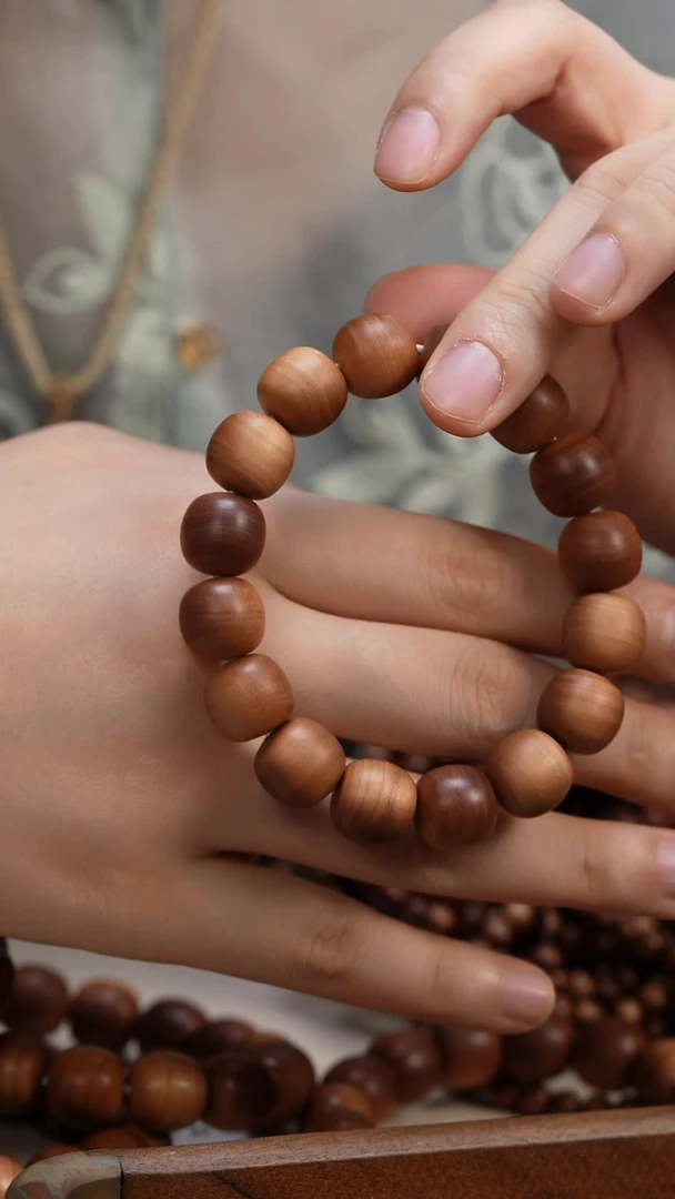 檀香木手串/手链老山檀香13*14老型多样式发其一香水料