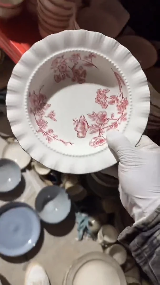 陶瓷草帽深盘微瑕 凑满20元包邮