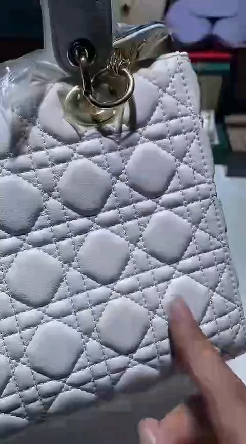 瓷片生活的本意就是开心@@1