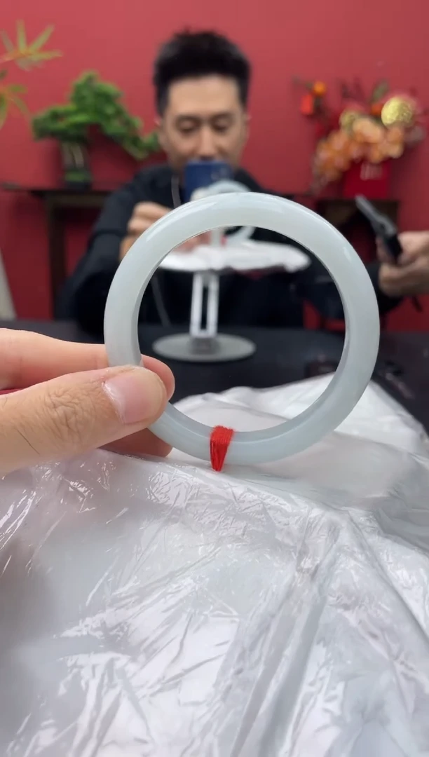 未镶嵌手镯翡翠7