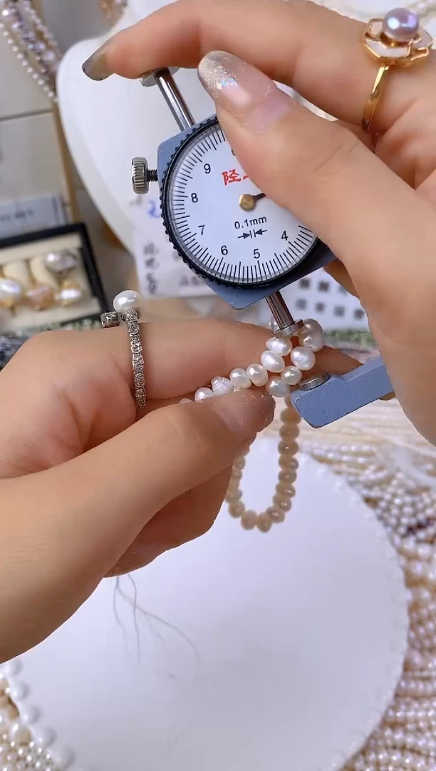 淡水珍珠未镶嵌颈饰Z120