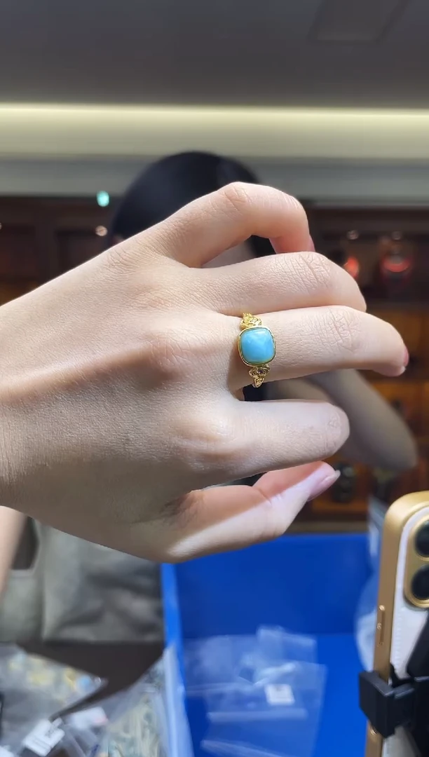 未镶嵌针钠钙石（海纹石）戒指（多样性发一件）