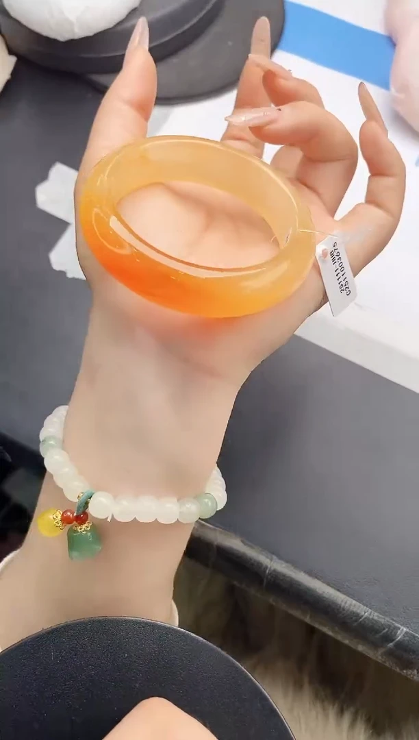 未镶嵌手镯石英质玉w110-HHB52+