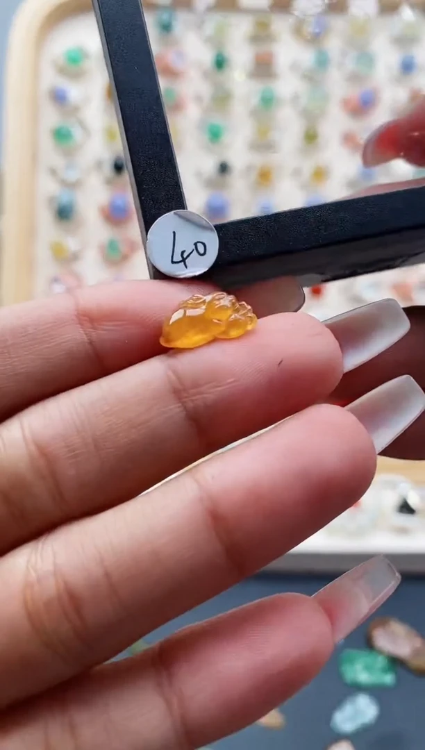 【闪购商品】翡翠裸石缅甸天然A货翡翠裸石+