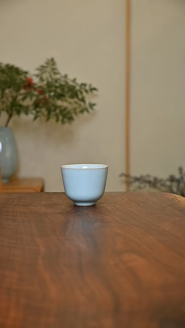 高足暖心杯 天青 微瑕 朱家汝窑款