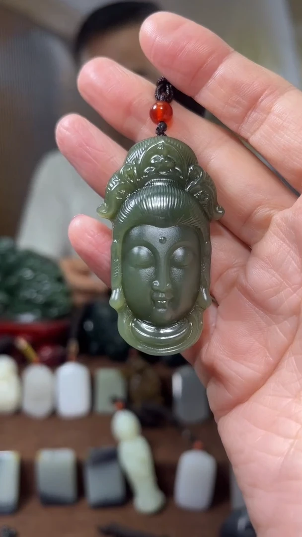 颈饰未镶嵌和田玉666