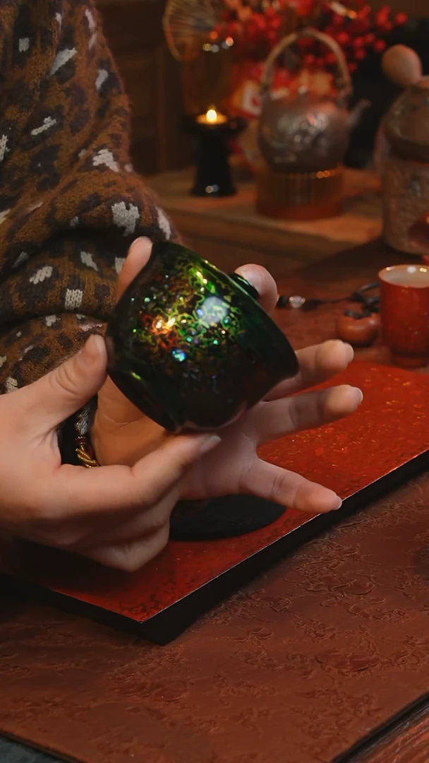 【闪购商品】瓷片绿色大漆盖碗--------