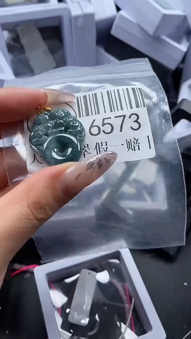 吊坠(不含链)未镶嵌翡翠6573