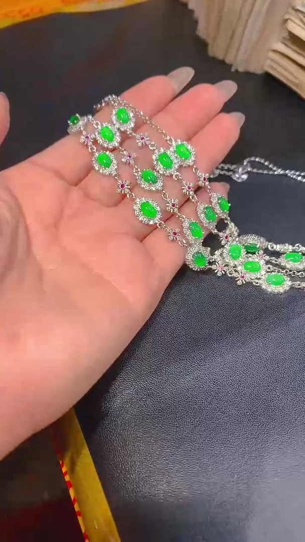 【闪购商品】定制翡翠未镶嵌17-多样性发货（发其一）