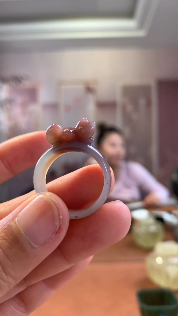 玛瑙/玉髓颈饰未镶嵌19戒圈