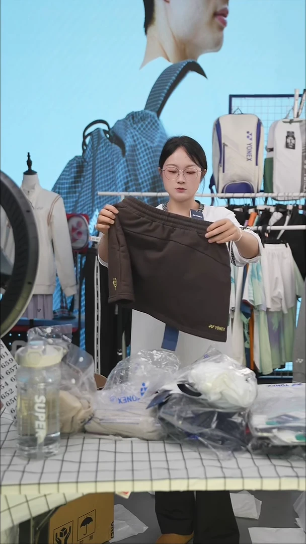 634号清仓衣服，不退不换！！女款L