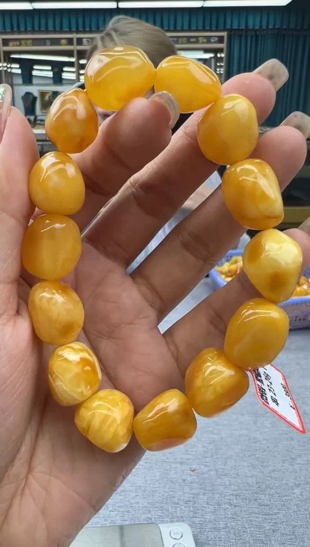 未镶嵌琥珀手链506秒拍号
