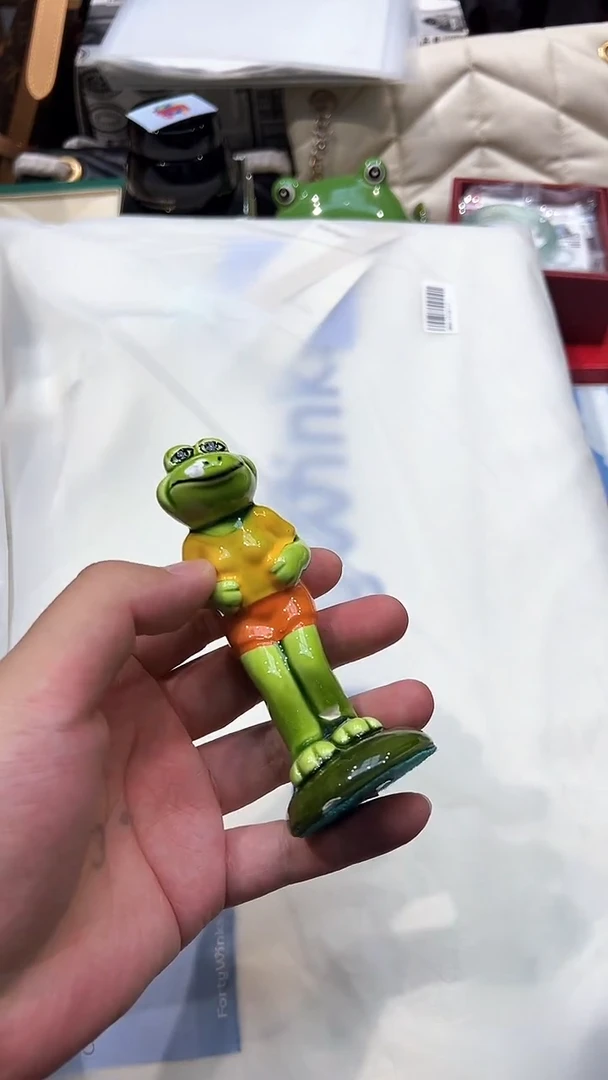 .全球寻宝高端瓷儿