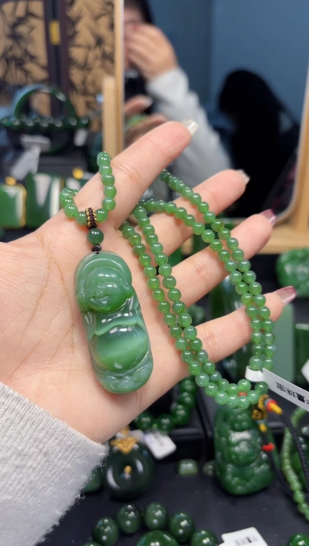 【闪购商品】和田玉（碧玉）吊坠(赠链)未镶嵌1