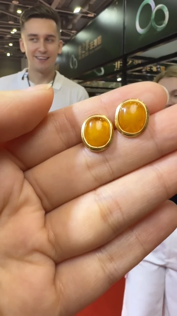 未镶嵌琥珀耳饰杭州珠宝展假一罚十