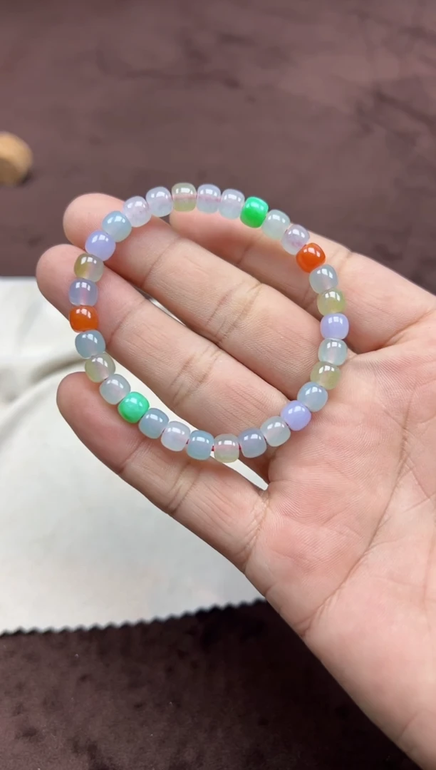 【闪购商品】定制翡翠未镶嵌手串