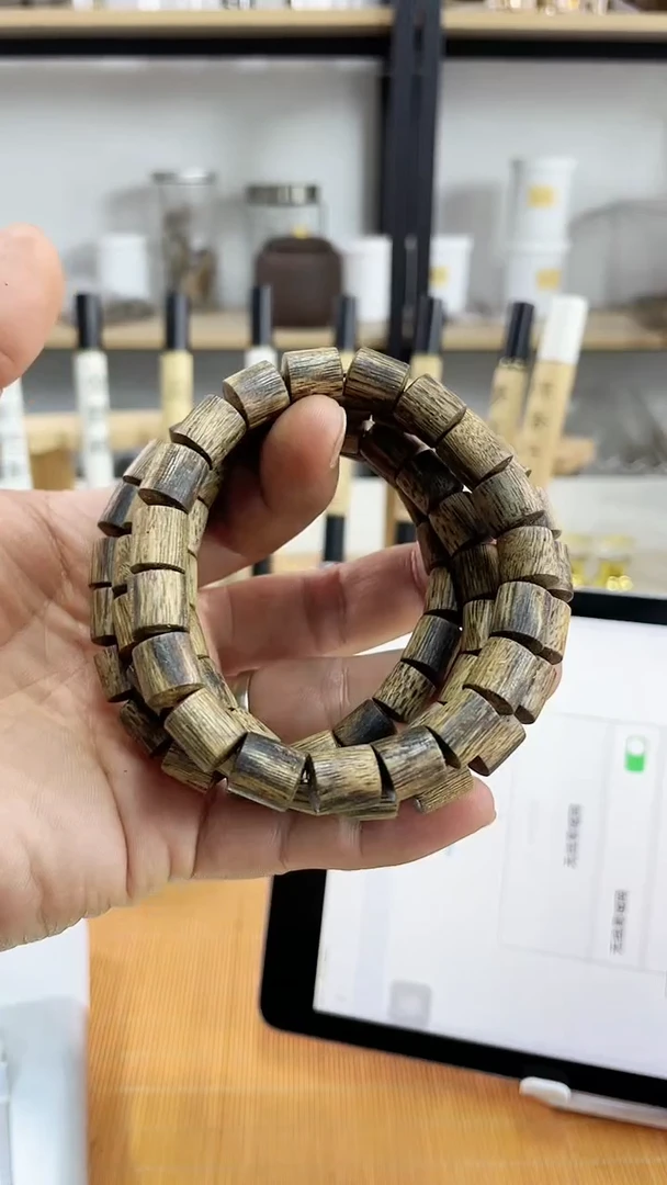 【闪购商品】沉香手串沉香单圈手串 高货 多样性发其一