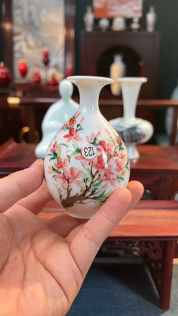 【闪购商品】摆件釉下五彩纯手工手绘原创瓷器