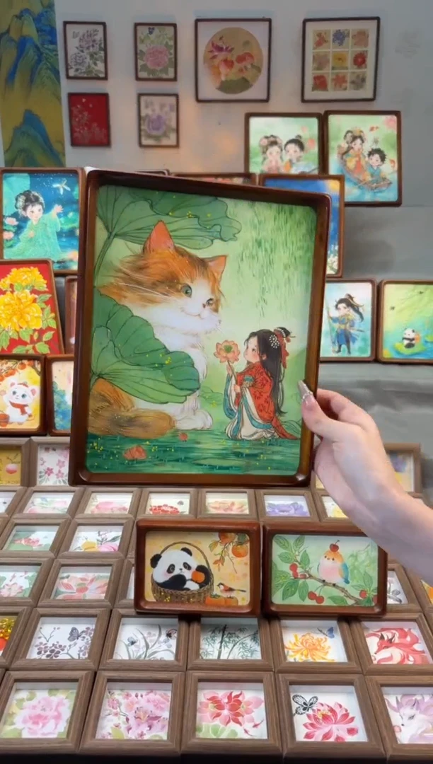 国画猫咪女孩 手绘国画10