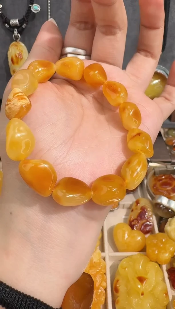 裸石琥珀未镶嵌手***心琥珀