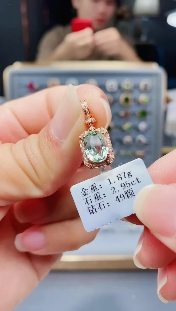 18K金镶嵌颈饰碧玺2.95.