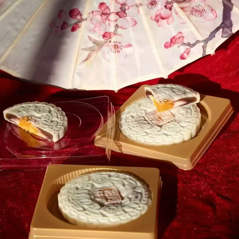 冰皮大月饼潮汕味道广式精致蛋黄雪媚娘中秋赏月美味大月饼