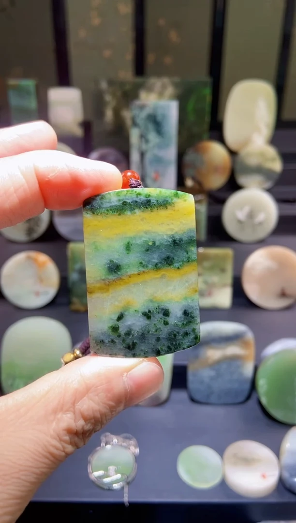 未镶嵌独山玉颈饰yc