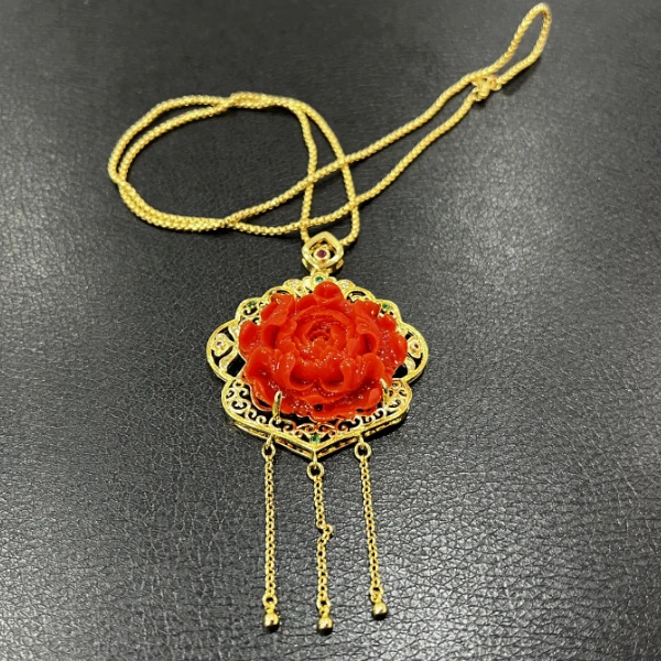 高端时尚饰品 d50 细节彰显出气质高贵吊坠