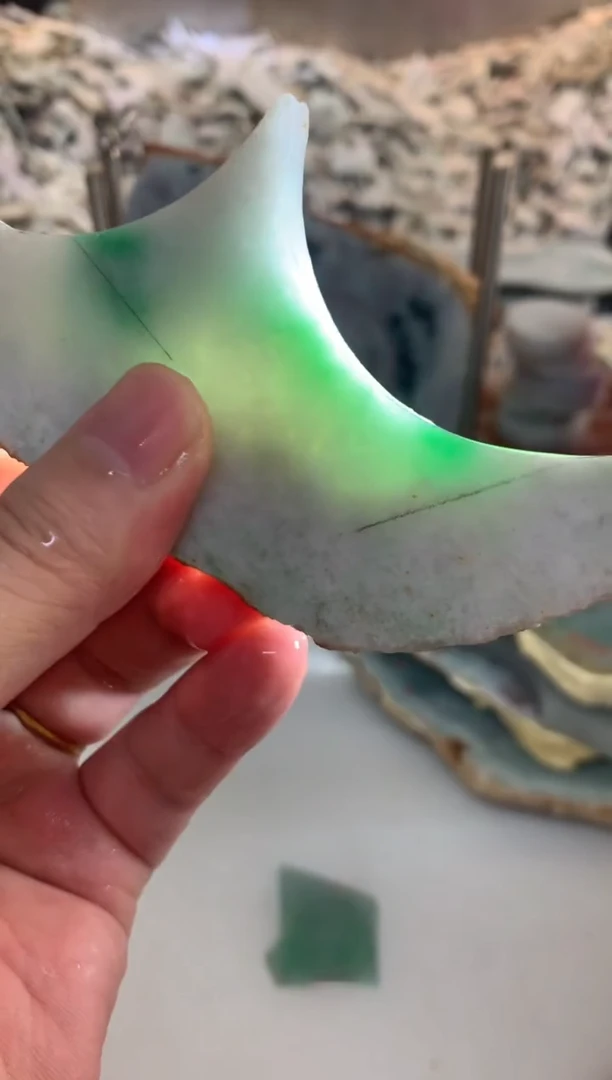 未镶嵌挂件翡翠0朱0翡翠珠宝985