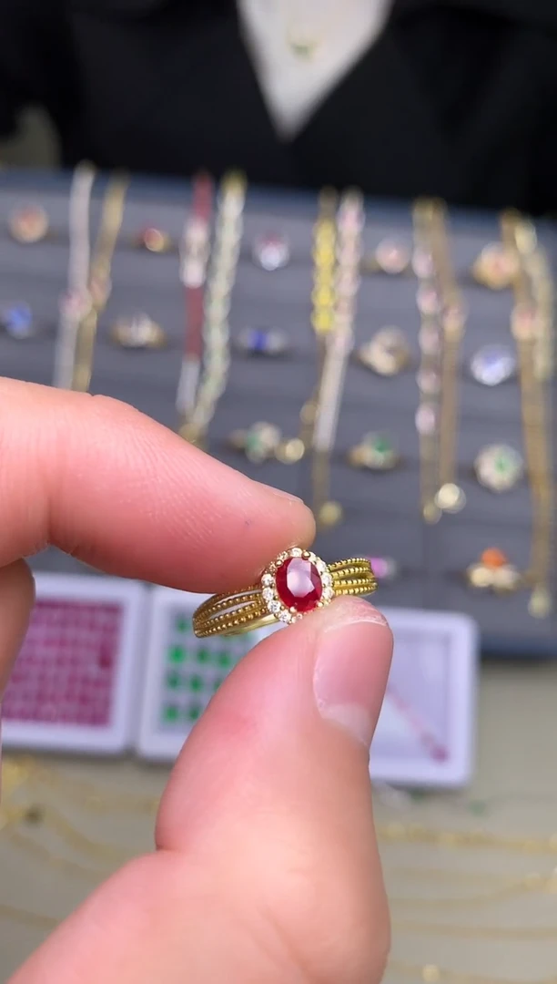 银S925镶嵌戒指红宝石戒指