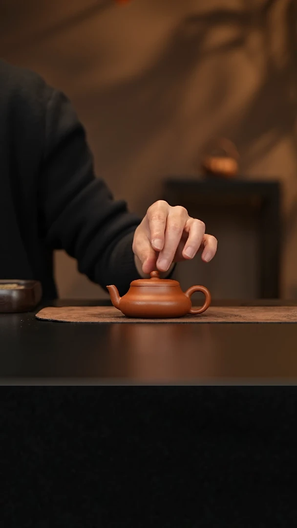 【闪购商品】紫砂茶壶允禾斋wzht 朱泥 君德
