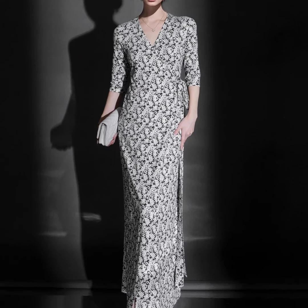 meili-法式赫本风修身显瘦一片式连衣裙女设计女神长裙子PI25Q053