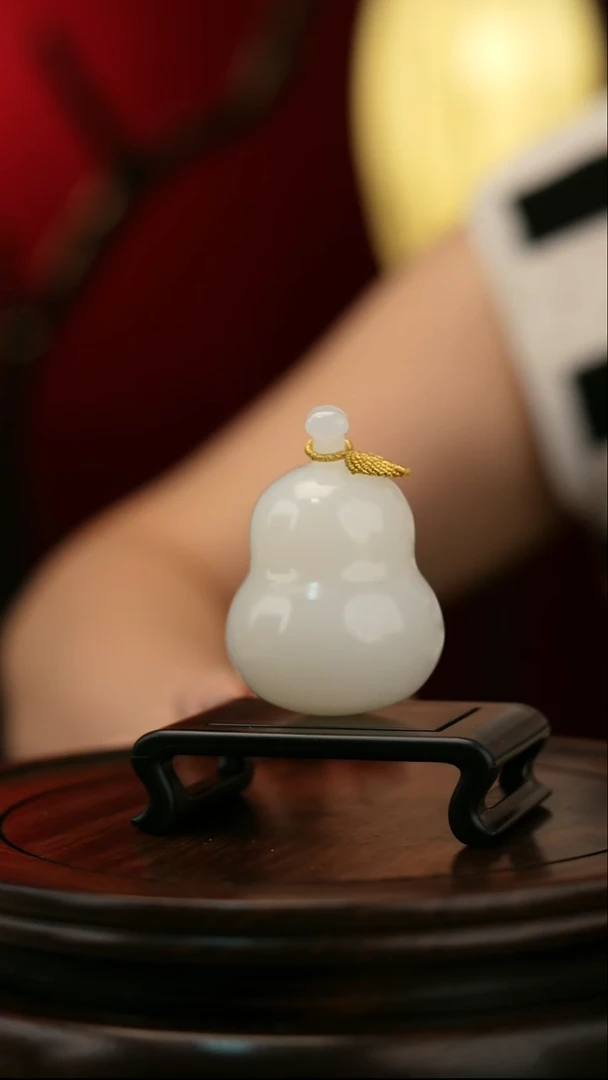 玉【梨形葫芦】天然玉石手把件