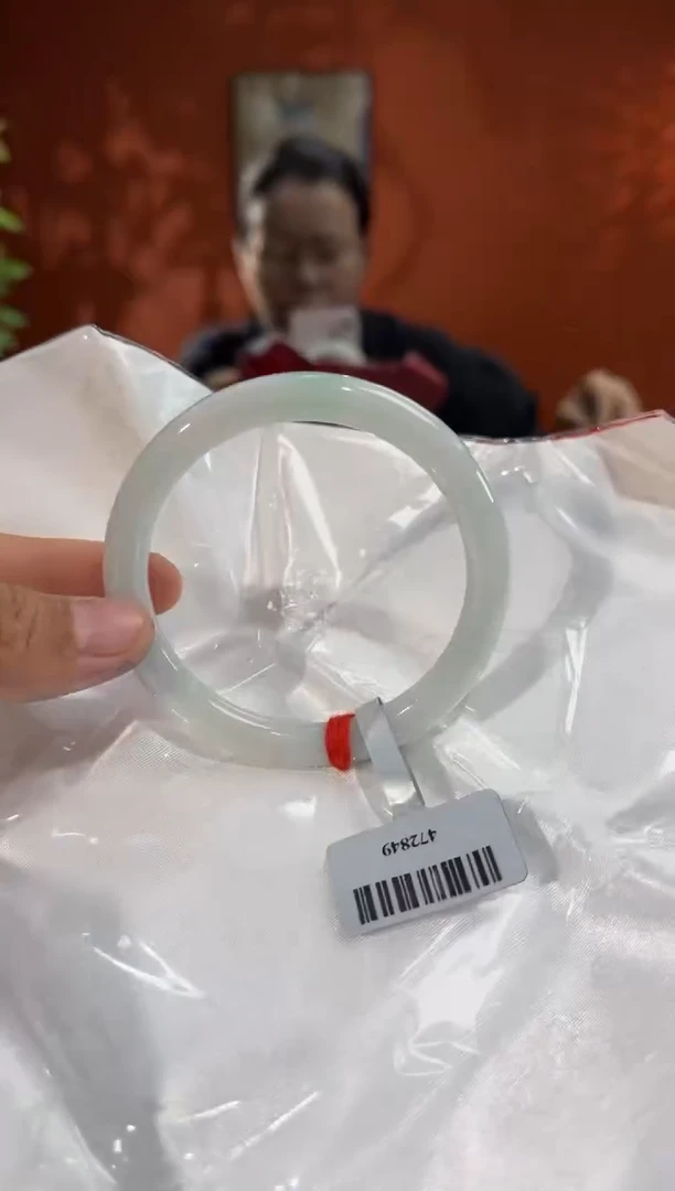 未镶嵌手镯翡翠翡翠手镯