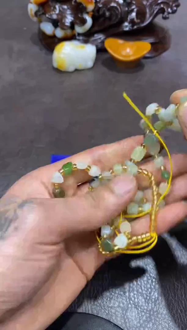 未镶嵌和田玉摆件用****…和田玉