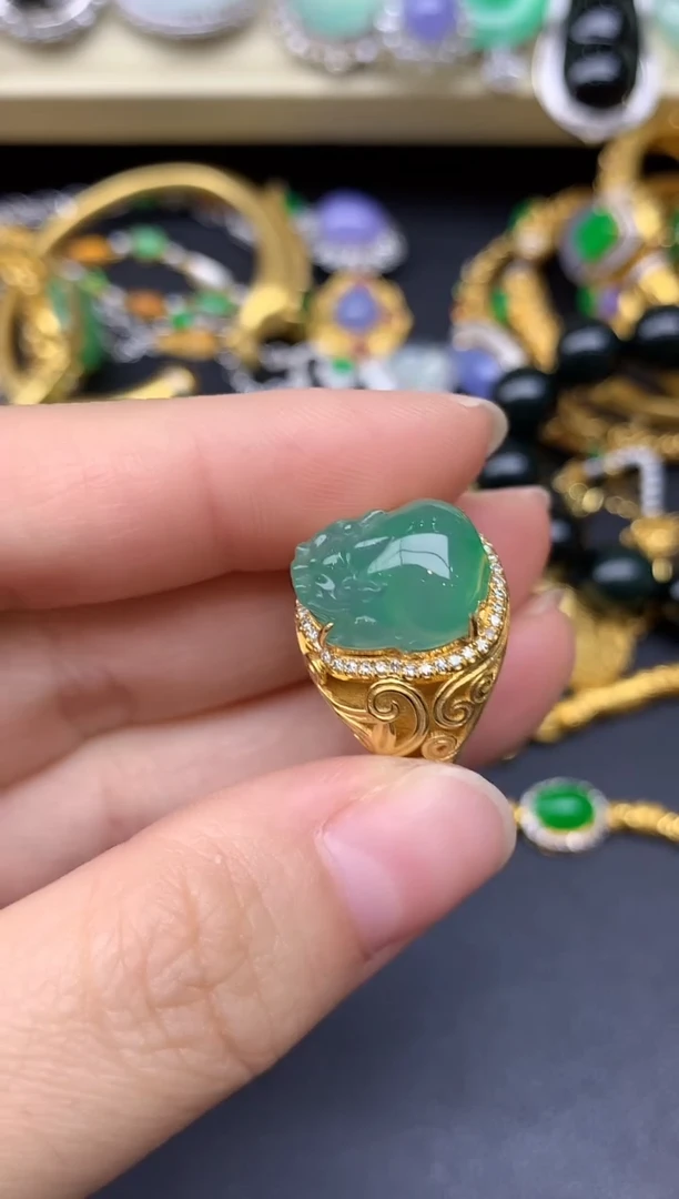 18K金镶嵌戒指翡翠369-雪姐翡翠天天见