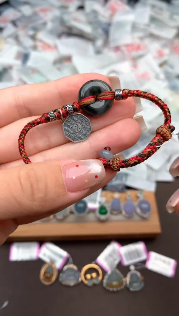 未镶嵌挂件翡翠一